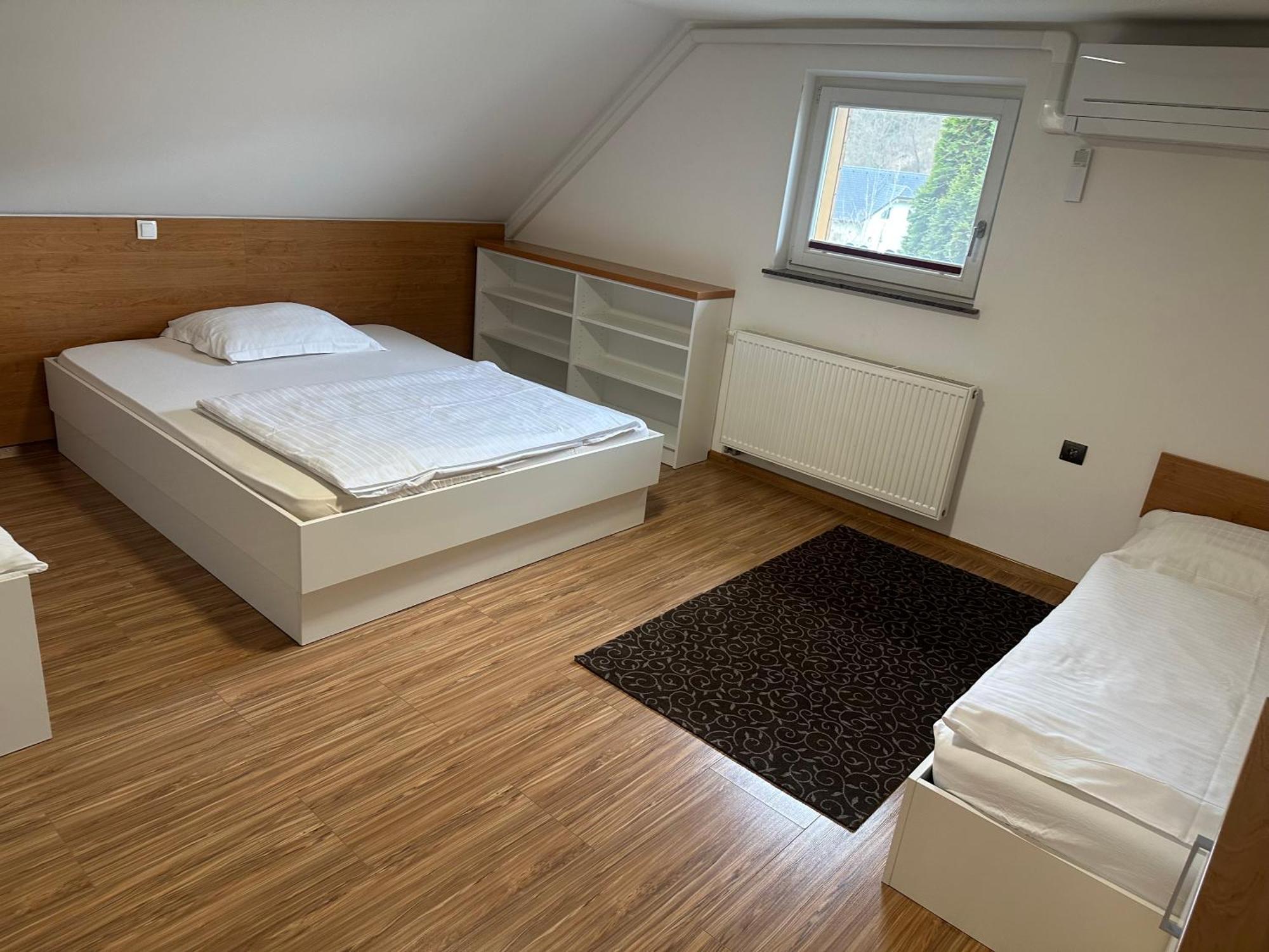 Domacija Vodnik & Apartments سيركلجي نا جورينجسكيم المظهر الخارجي الصورة